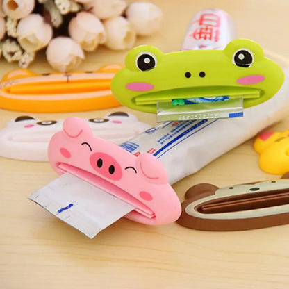 1Pcs Cute Animal Multifunction Squeezer Toothpaste Squeezer Home Commodity Bathroom Tube Cartoon Toothpaste Dispenser
